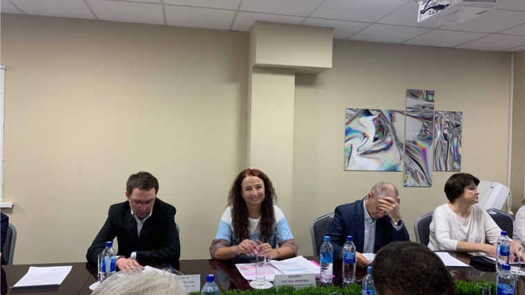 Заседание второго созыва Общественного совета города Чебоксары